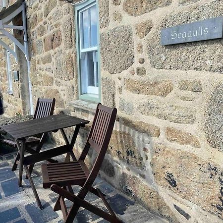 Seagulls Cottage, Touching Distance From Beach Mousehole Dış mekan fotoğraf